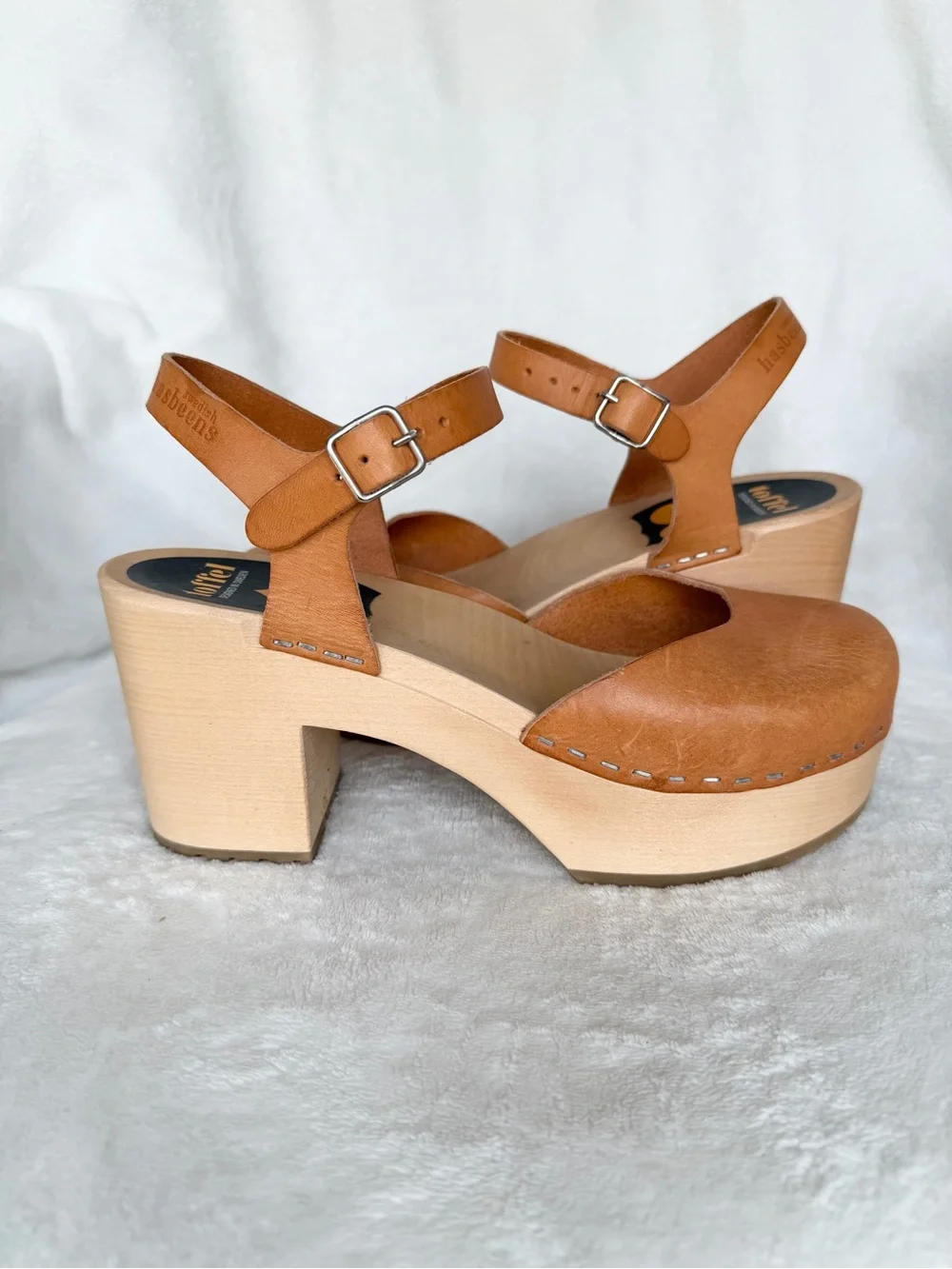 NWOT Swedish Hasbeens Krillan Size 38 US (7.5/8)